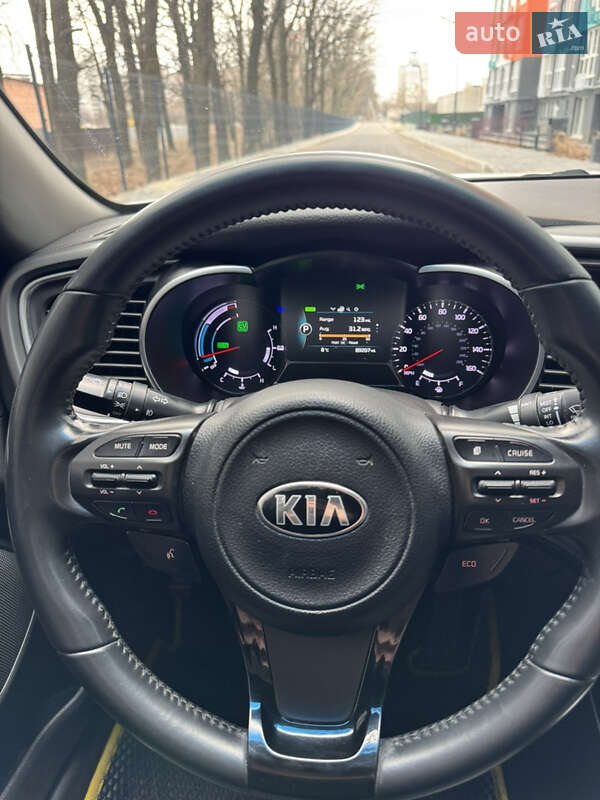 Седан Kia Optima 2014 в Чернигове