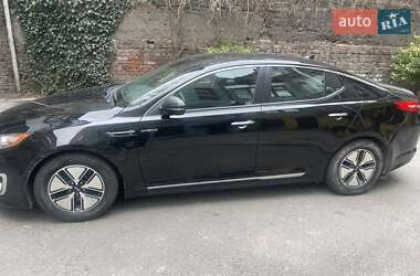 Седан Kia Optima 2013 в Днепре