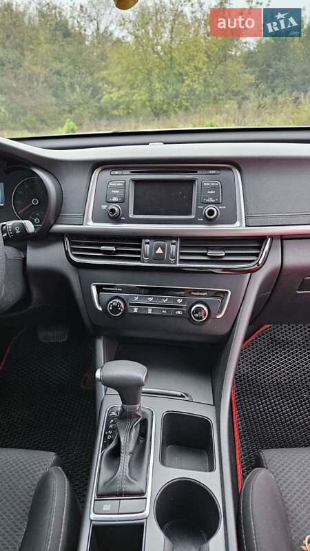 Седан Kia Optima 2016 в Тернополе