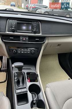 Седан Kia Optima 2016 в 