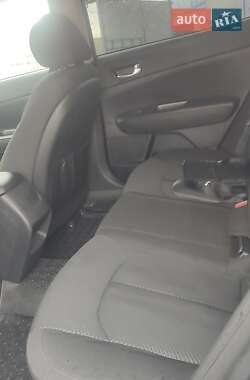 Седан Kia Optima 2016 в 