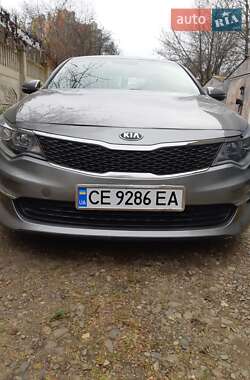 Седан Kia Optima 2016 в 