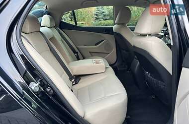 Седан Kia Optima 2014 в 
