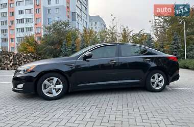 Седан Kia Optima 2014 в 