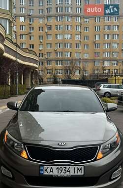 Седан Kia Optima 2014 в 