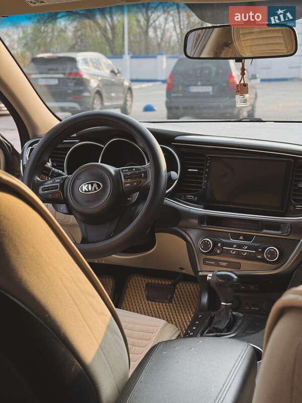 Седан Kia Optima 2014 в Измаиле фото 7 Седан Kia Optima 2014 в Измаиле