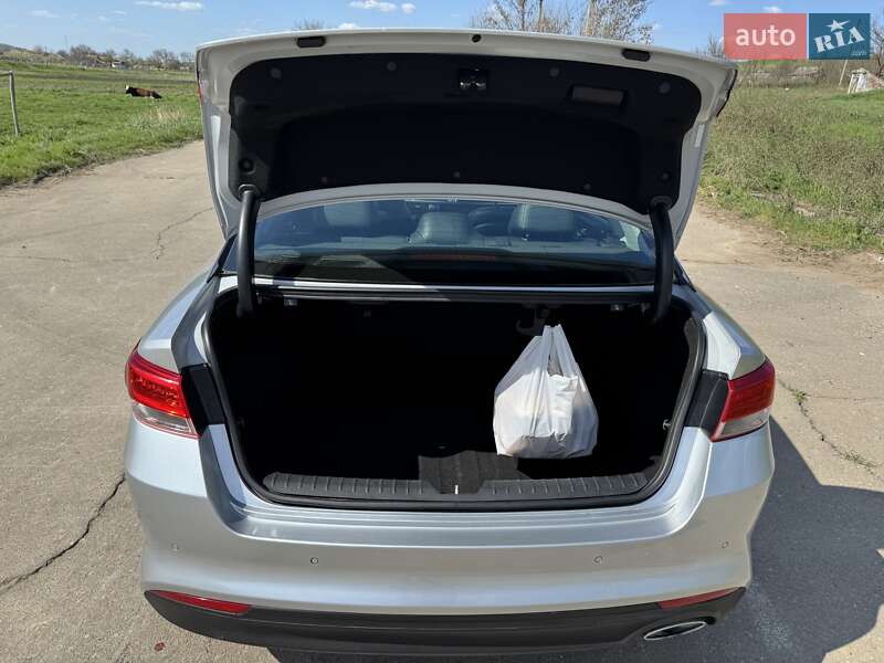 Седан Kia Optima 2016 в Захарівці фото 22 Седан Kia Optima 2016 в Захарівці