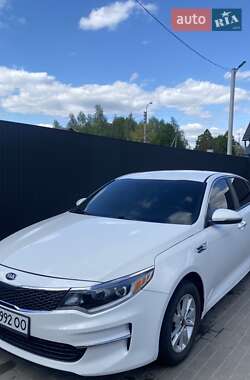 Седан Kia Optima 2016 в Березане