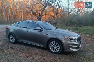 Седан Kia Optima 2016 в Полонному