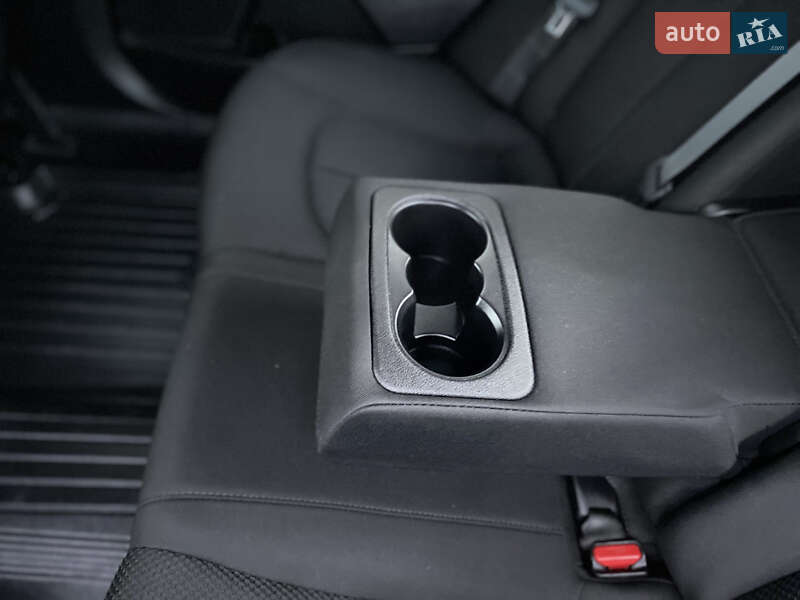 Седан Kia Optima 2019 в Виннице