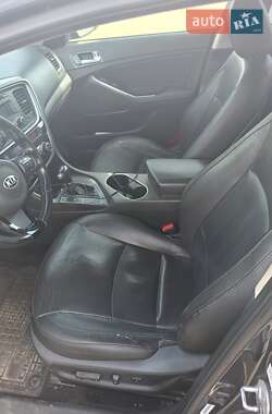 Седан Kia Optima 2014 в 