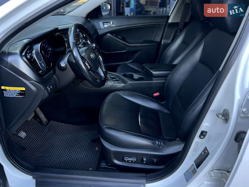 Седан Kia Optima 2013 в Одессе