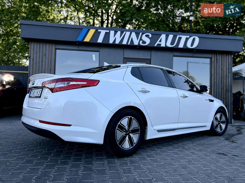 Седан Kia Optima 2013 в Одессе