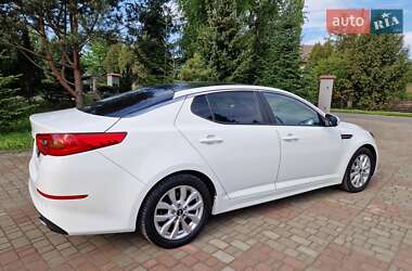Седан Kia Optima 2015 в 
