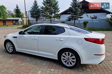 Седан Kia Optima 2015 в 