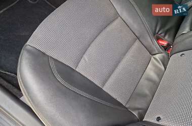 Седан Kia Optima 2015 в 