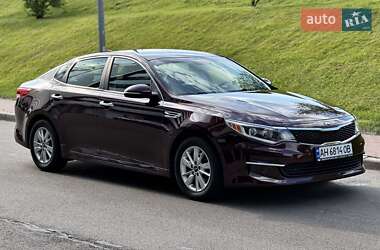 Седан Kia Optima 2016 в 