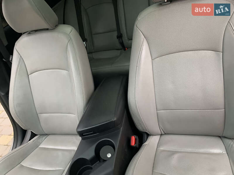 Седан Kia Optima 2012 в Хмельницькому