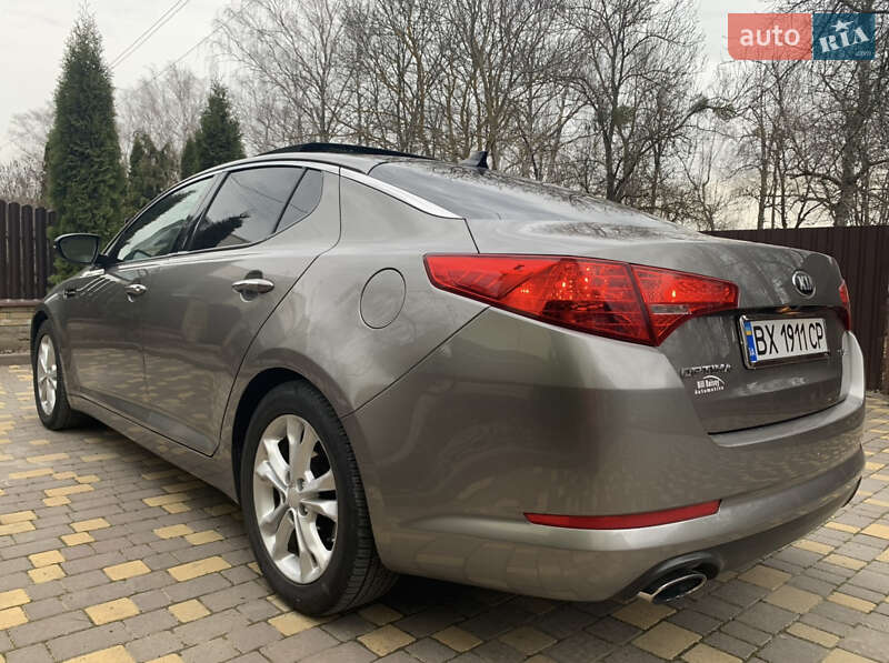 Седан Kia Optima 2012 в Хмельницькому