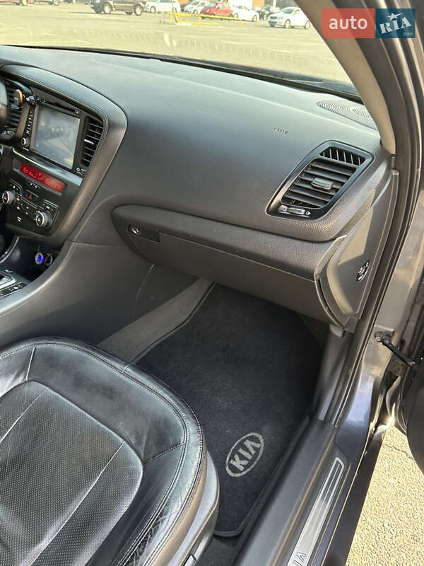 Седан Kia Optima 2011 в Броварах