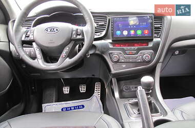 Седан Kia Optima 2012 в 