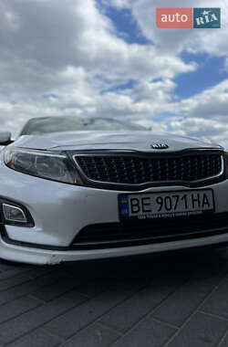 Седан Kia Optima 2014 в 