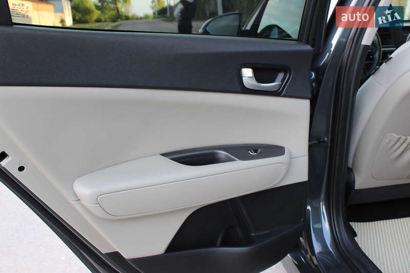 Седан Kia Optima 2016 в Рівному фото 13 Седан Kia Optima 2016 в Рівному