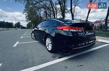 Седан Kia Optima 2016 в 