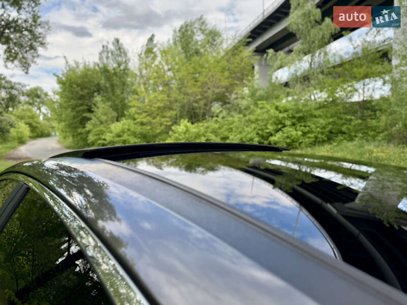 Седан Kia Optima 2013 в Києві
