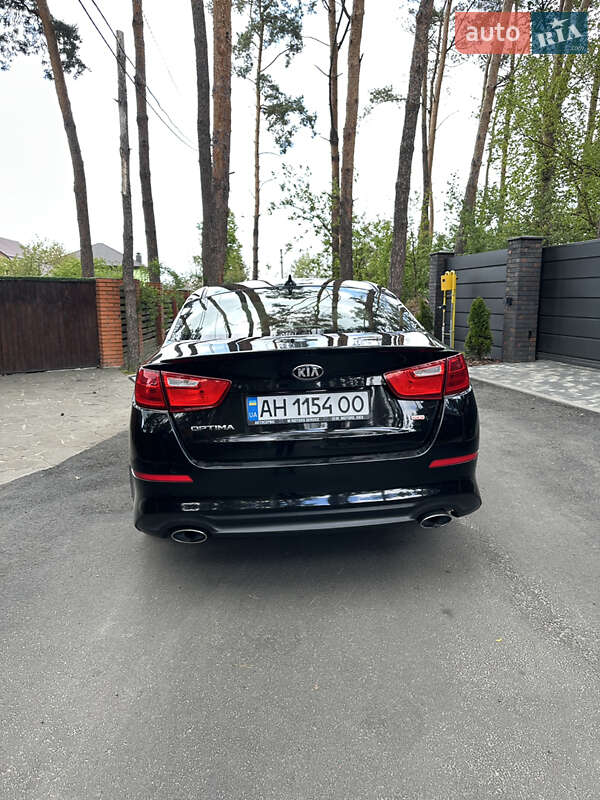 Седан Kia Optima 2013 в Софіївській Борщагівці