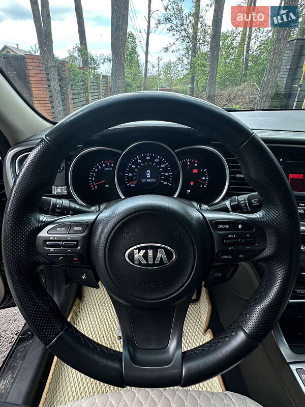 Седан Kia Optima 2013 в Софіївській Борщагівці