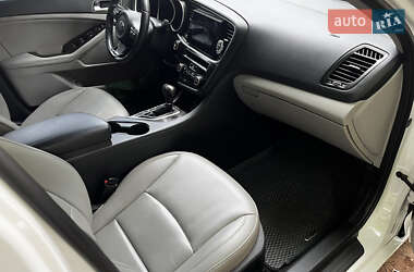 Седан Kia Optima 2014 в 