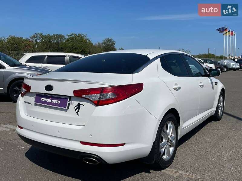 Седан Kia Optima 2013 в Одесі