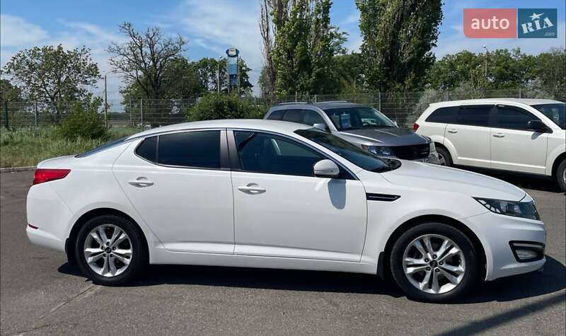 Седан Kia Optima 2013 в Одесі