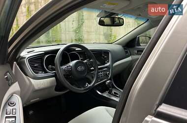 Седан Kia Optima 2014 в 