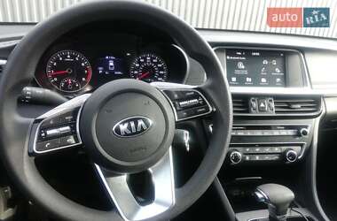 Седан Kia Optima 2020 в 