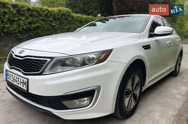 Седан Kia Optima 2011 в 