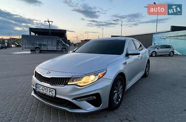 Седан Kia Optima 2020 в 