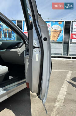 Седан Kia Optima 2014 в 