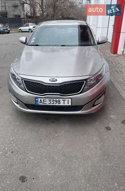 Седан Kia Optima 2014 в Дніпрі