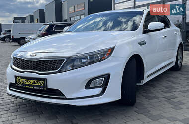 Седан Kia Optima 2015 в 