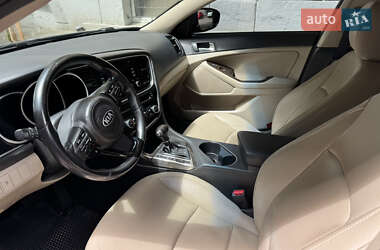 Седан Kia Optima 2014 в 