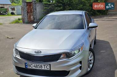 Седан Kia Optima 2017 в 