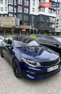 Седан Kia Optima 2018 в Львове