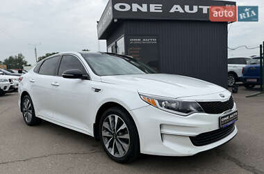 Седан Kia Optima 2016 в Киеве