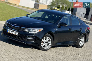 Седан Kia Optima 2017 в Львові