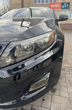 Седан Kia Optima 2014 в 