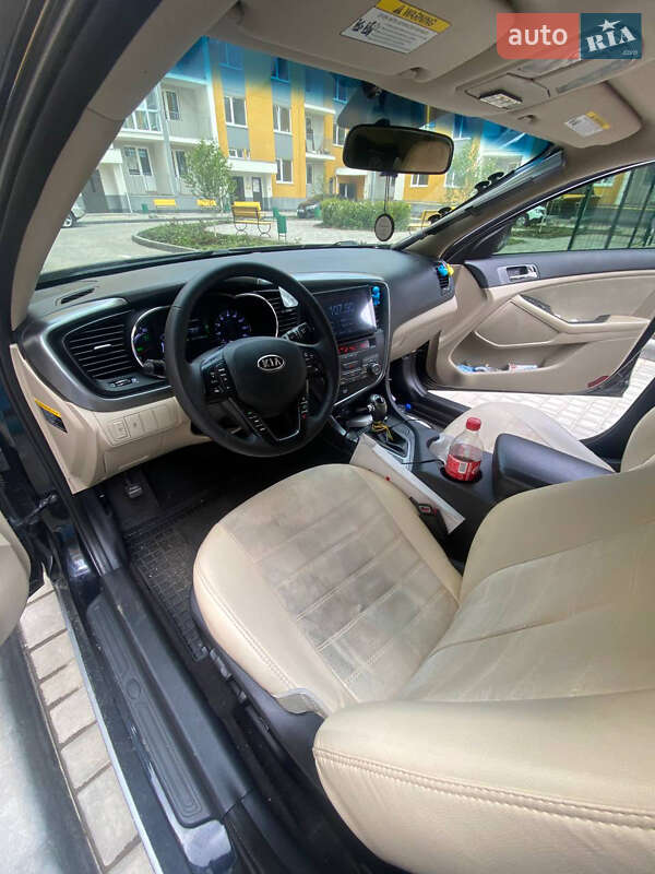 Седан Kia Optima 2011 в Одессе