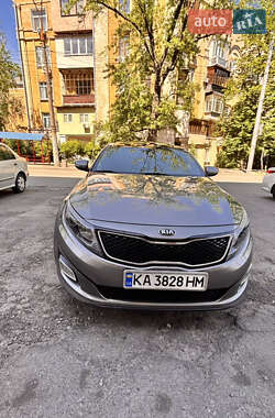 Седан Kia Optima 2014 в Киеве