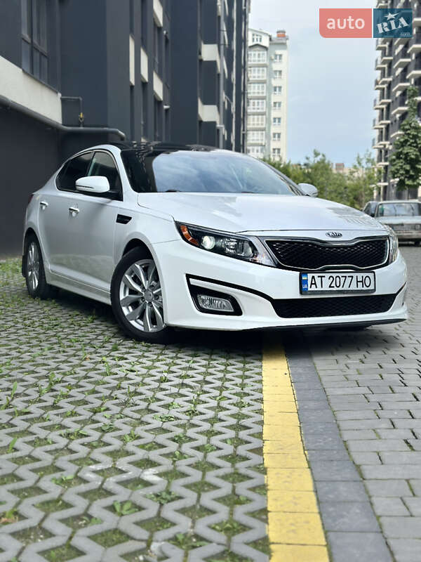 Седан Kia Optima 2013 в 